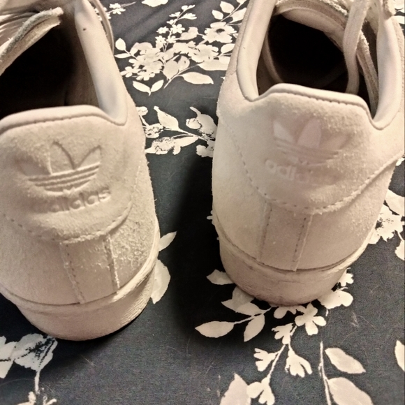 Metal toe Adidas Superstar size 6.5 - Picture 2 of 7